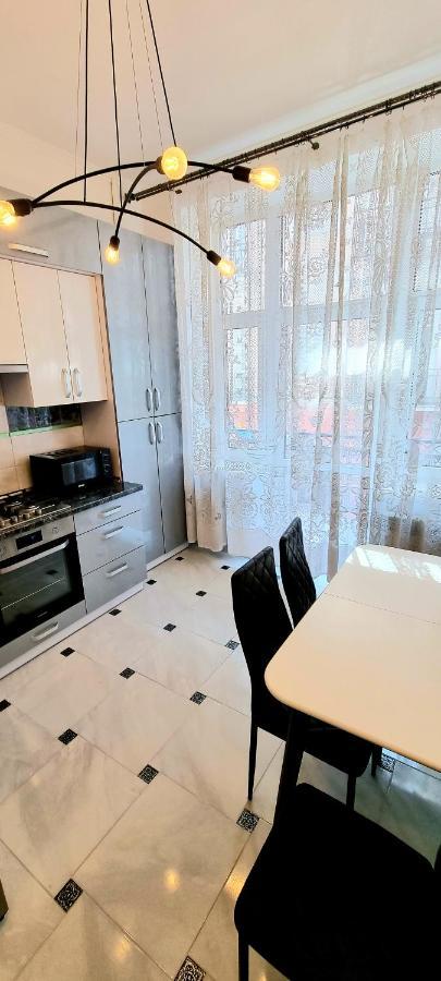 Apartmán Центр Апарт Ternopil Exteriér fotografie